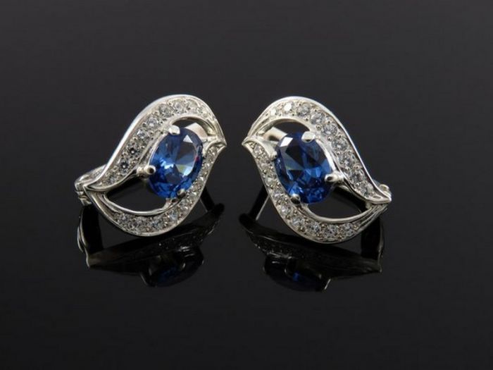 Серебряные серьги 925 пробы с фианитами - 30