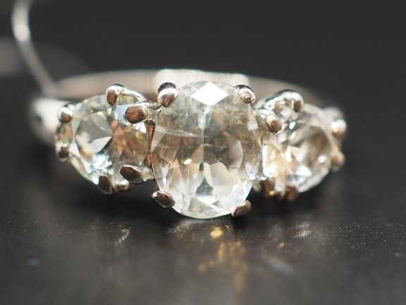 Серебряное кольцо с натуральными бериллами - 130