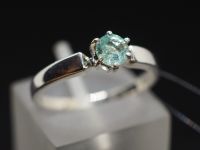 Серебряное кольцо с натуральным бериллом - 141