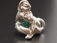 Серебряная подвеска обезьяна с натуральным изумрудом - 42