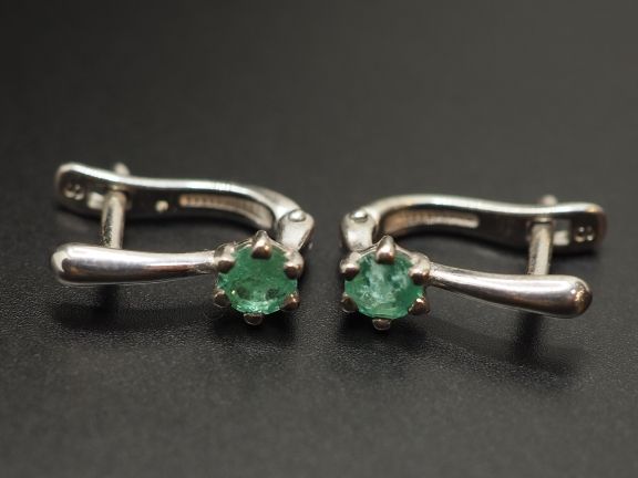 Серьги из серебра с натуральными изумрудами - 64