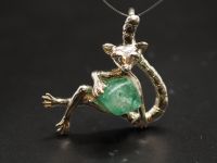 Серебряная подвеска с натуральным изумрудом - 118